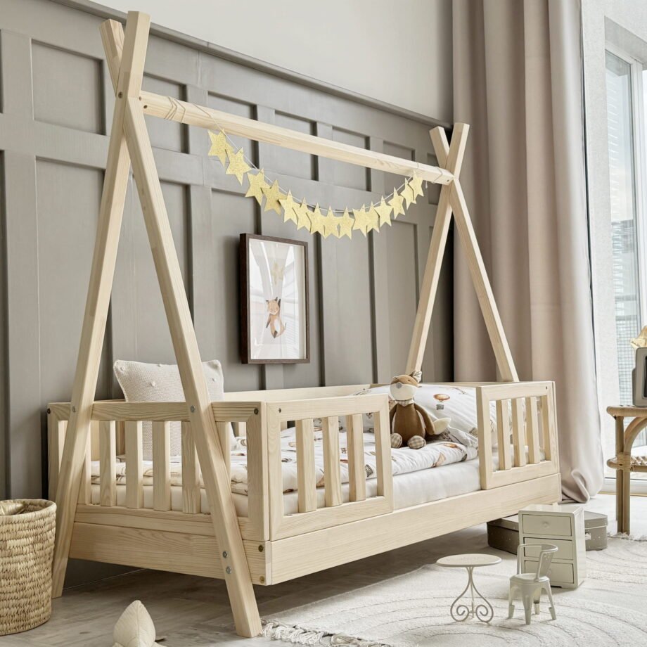Teepee bed with Duo fence rail