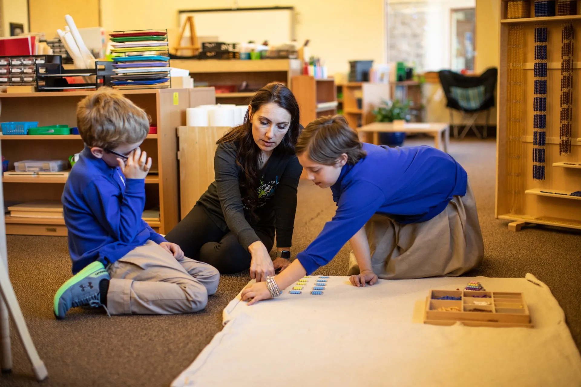 Montessori Guide